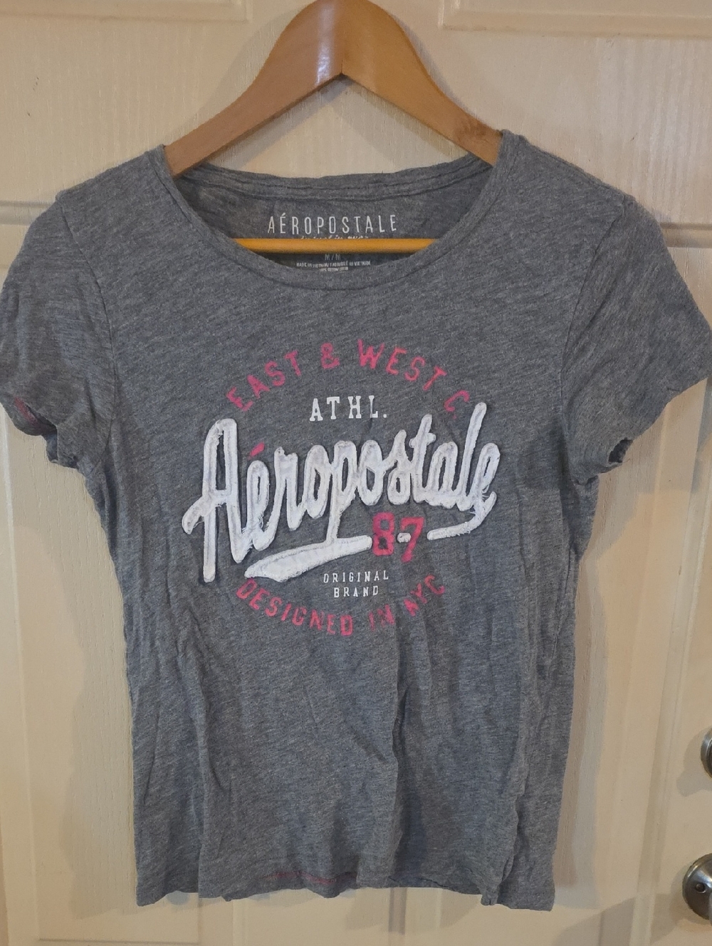 Aeropostale Gray Tee with White Logo